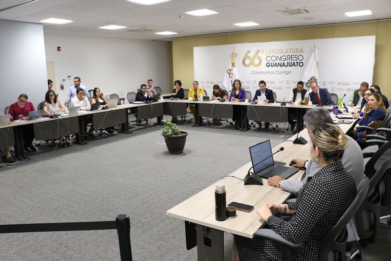 https://congreso-gto.s3.amazonaws.com/uploads/imagen/imagen/106093/pop_7A4A5561.JPG