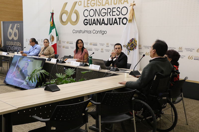 https://congreso-gto.s3.amazonaws.com/uploads/imagen/imagen/106329/pop_7A4A7457.JPG