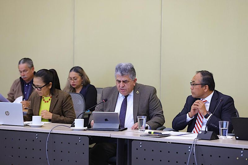 https://congreso-gto.s3.amazonaws.com/uploads/imagen/imagen/107145/pop_0de37342-db27-4607-bb91-6141eed86f4c.jpg