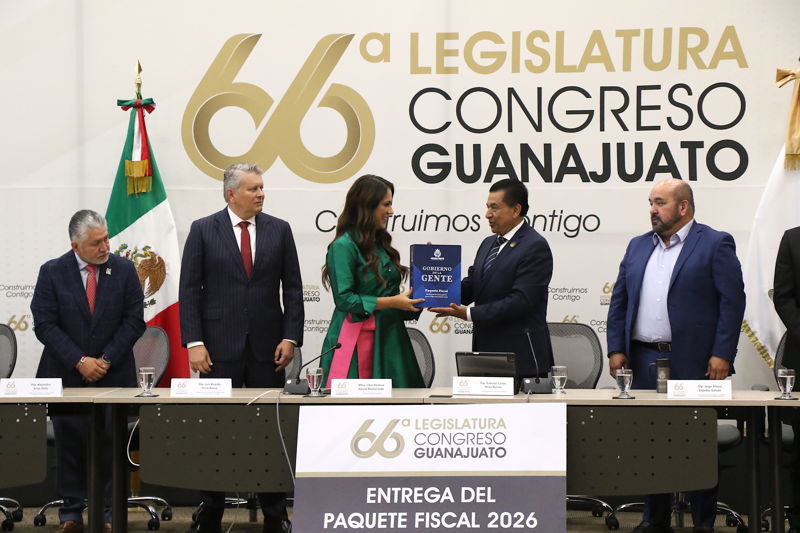 https://congreso-gto.s3.amazonaws.com/uploads/imagen/imagen/107919/pop_7A4A6899.JPG