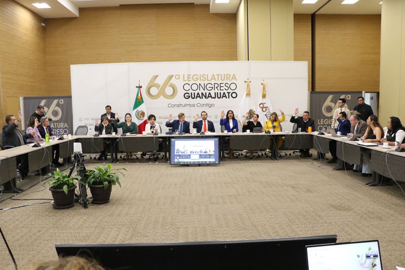 https://congreso-gto.s3.amazonaws.com/uploads/imagen/imagen/107948/pop_7A4A6987.JPG