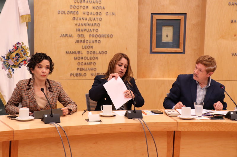 https://congreso-gto.s3.amazonaws.com/uploads/imagen/imagen/108136/pop_7A4A8106.JPG