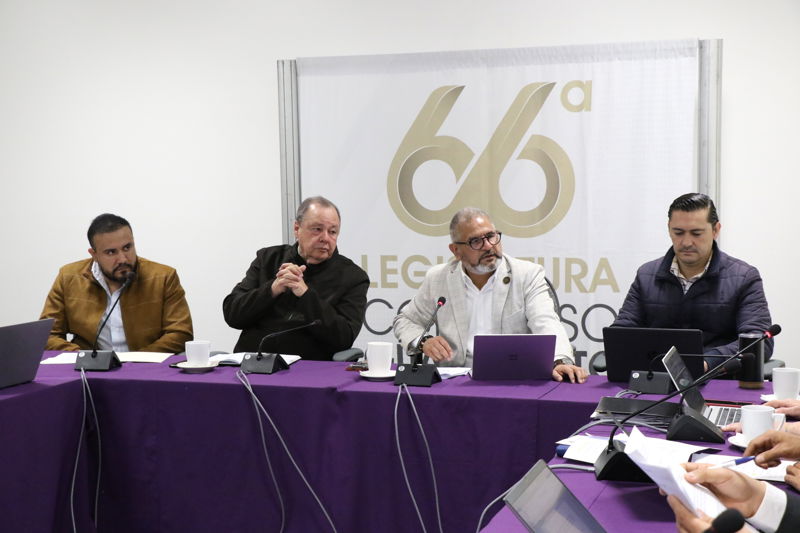 https://congreso-gto.s3.amazonaws.com/uploads/imagen/imagen/108151/pop_7A4A8160.JPG