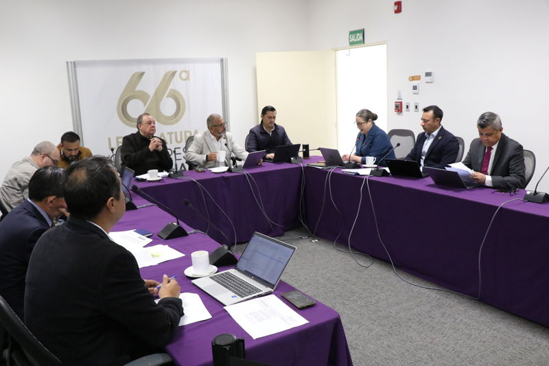 https://congreso-gto.s3.amazonaws.com/uploads/imagen/imagen/108155/pop_7A4A8158.JPG