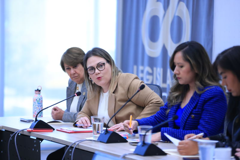 https://congreso-gto.s3.amazonaws.com/uploads/imagen/imagen/108175/pop_6H9A3160.JPG