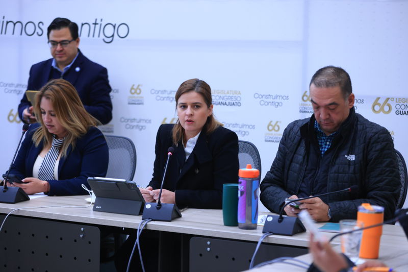 https://congreso-gto.s3.amazonaws.com/uploads/imagen/imagen/108181/pop_6H9A3140.JPG