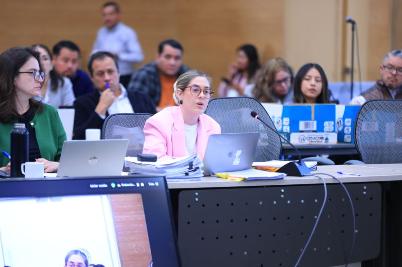 https://congreso-gto.s3.amazonaws.com/uploads/imagen/imagen/108188/pop_6H9A3322.JPG