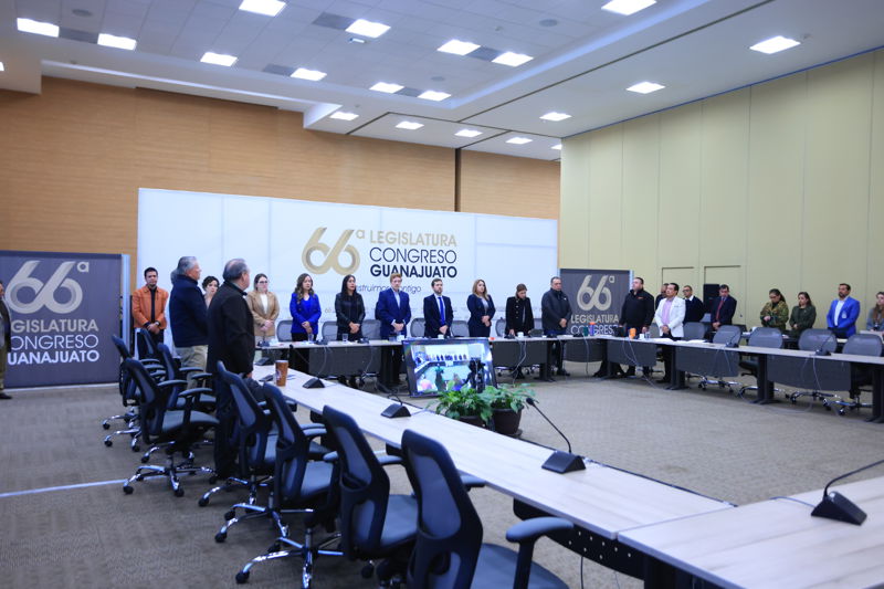 https://congreso-gto.s3.amazonaws.com/uploads/imagen/imagen/108190/pop_6H9A3335.JPG