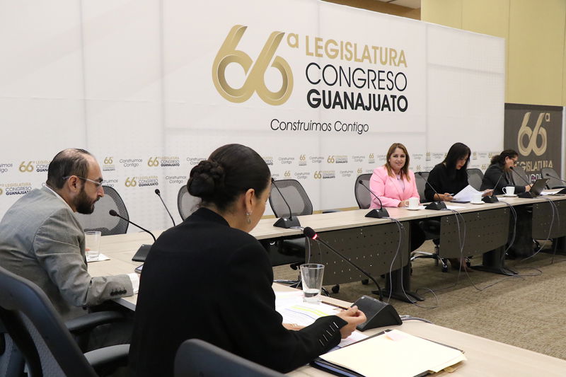 https://congreso-gto.s3.amazonaws.com/uploads/imagen/imagen/108224/pop_7A4A8269.JPG
