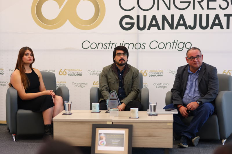 https://congreso-gto.s3.amazonaws.com/uploads/imagen/imagen/108401/pop_6H9A4492.JPG