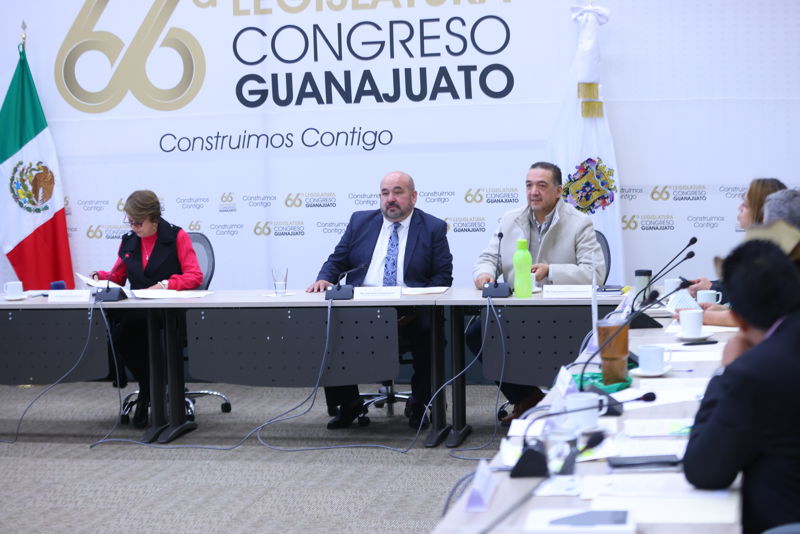 https://congreso-gto.s3.amazonaws.com/uploads/imagen/imagen/109277/pop_6H9A0257.JPG