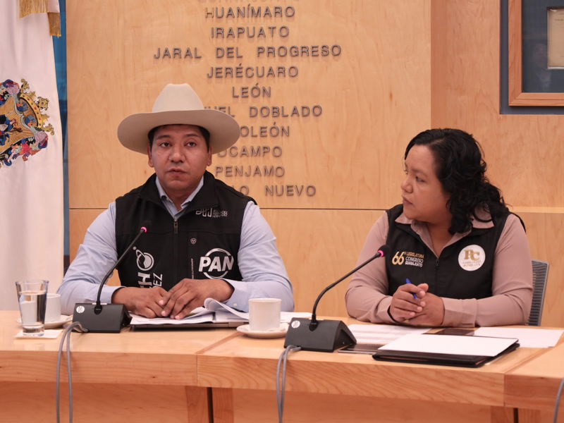 https://congreso-gto.s3.amazonaws.com/uploads/imagen/imagen/109460/pop_0H7A2012.JPG