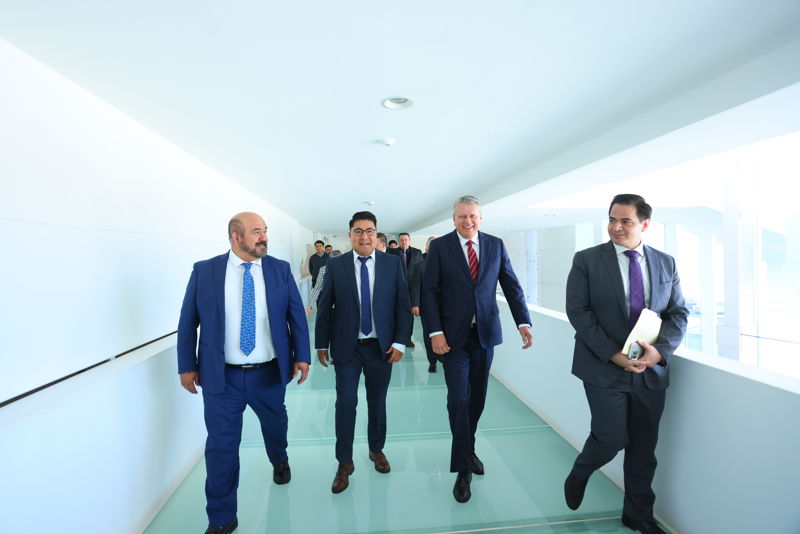https://congreso-gto.s3.amazonaws.com/uploads/imagen/imagen/109632/pop_6H9A2341.JPG