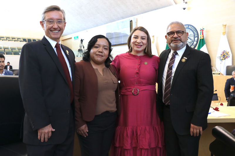 https://congreso-gto.s3.amazonaws.com/uploads/imagen/imagen/109645/pop_7A4A2201.JPG