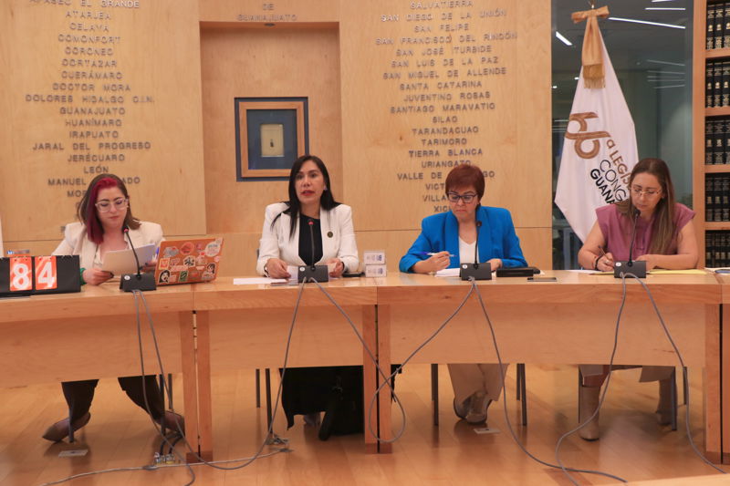 https://congreso-gto.s3.amazonaws.com/uploads/imagen/imagen/109902/pop_7A4A3589.JPG