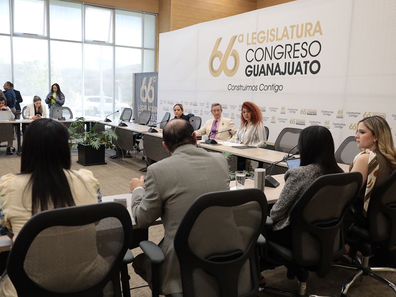 https://congreso-gto.s3.amazonaws.com/uploads/imagen/imagen/110205/pop_0H7A4229.JPG