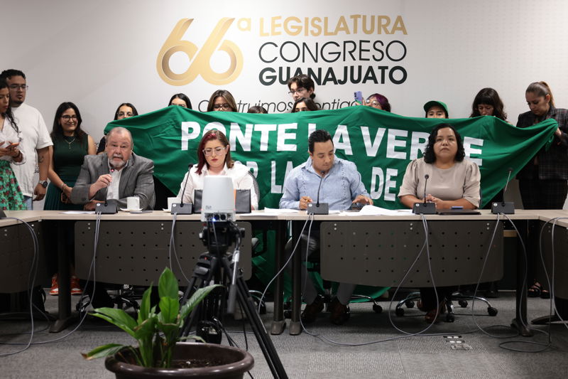 https://congreso-gto.s3.amazonaws.com/uploads/imagen/imagen/115011/pop_6H9A2009.JPG