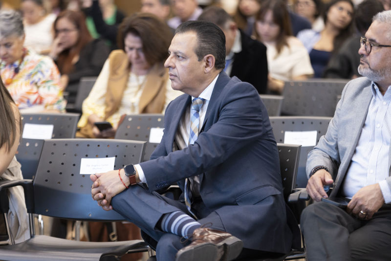 https://congreso-gto.s3.amazonaws.com/uploads/imagen/imagen/115256/pop_120826_1.JPG