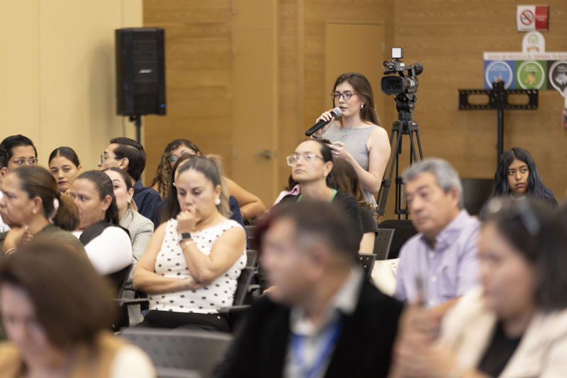 https://congreso-gto.s3.amazonaws.com/uploads/imagen/imagen/115259/pop_120826_27.JPG