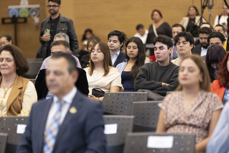 https://congreso-gto.s3.amazonaws.com/uploads/imagen/imagen/115267/pop_120826_18.JPG