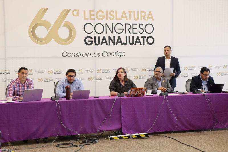 https://congreso-gto.s3.amazonaws.com/uploads/imagen/imagen/115792/pop_0H7A1156.JPG
