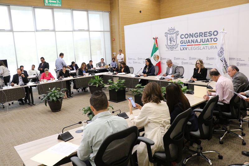 https://congreso-gto.s3.amazonaws.com/uploads/imagen/imagen/84658/pop_7A4A8012.JPG