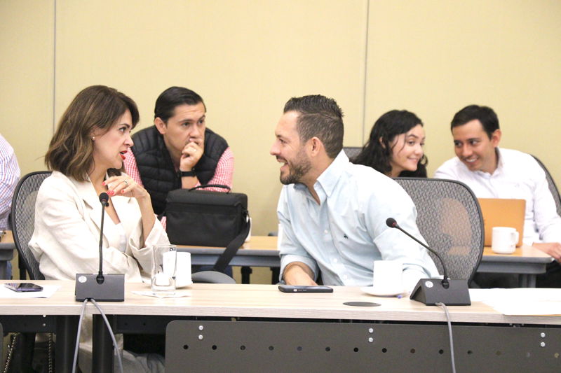 https://congreso-gto.s3.amazonaws.com/uploads/imagen/imagen/84666/pop_7A4A8157.JPG