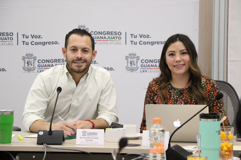 https://congreso-gto.s3.amazonaws.com/uploads/imagen/imagen/90610/pop_7A4A2981.JPG