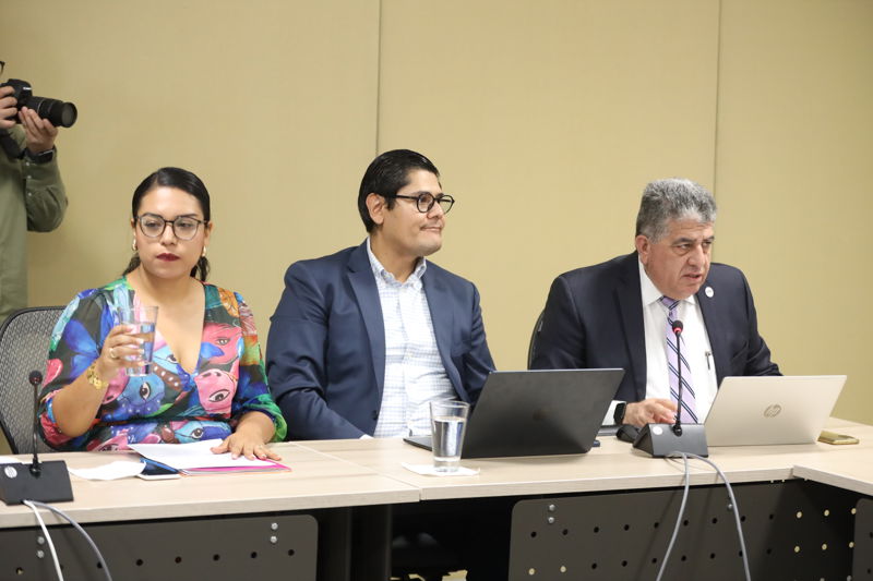 https://congreso-gto.s3.amazonaws.com/uploads/imagen/imagen/94484/pop_0H7A7443.JPG