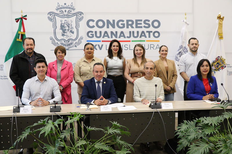 https://congreso-gto.s3.amazonaws.com/uploads/imagen/imagen/95107/pop_IMG_6113.JPG