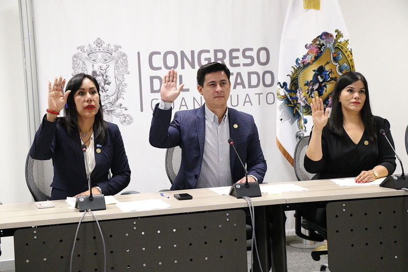 https://congreso-gto.s3.amazonaws.com/uploads/imagen/imagen/95348/pop_IMG_7587.JPG