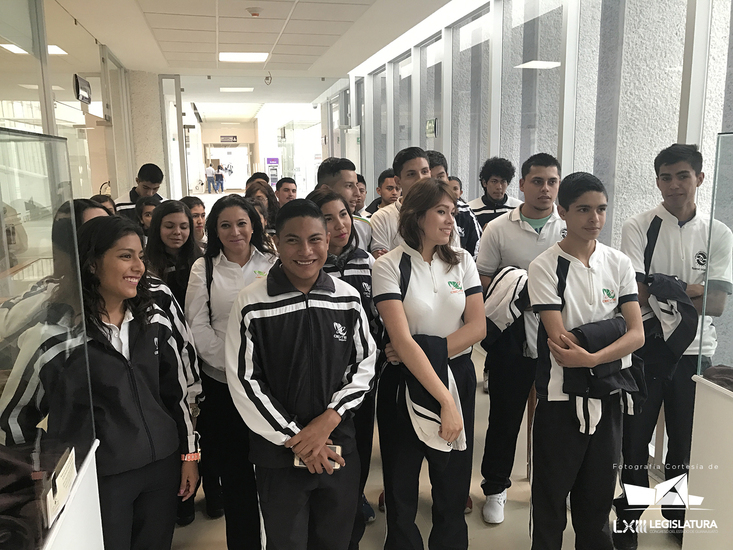 https://congreso-gto.s3.amazonaws.com/uploads/imagen_visita/imagen/1990/pop_IMG_2769.JPG