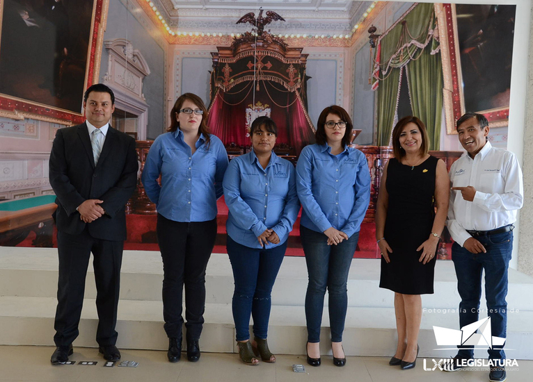 https://congreso-gto.s3.amazonaws.com/uploads/imagen_visita/imagen/2035/pop_Visita-Especial-170517-07.jpg