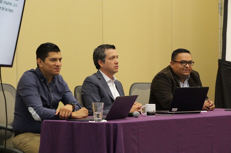 https://congreso-gto.s3.amazonaws.com/uploads/imagen_visita/imagen/2253/pop_IMG_9327.JPG