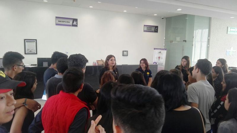 https://congreso-gto.s3.amazonaws.com/uploads/imagen_visita/imagen/2255/pop_2.JPG