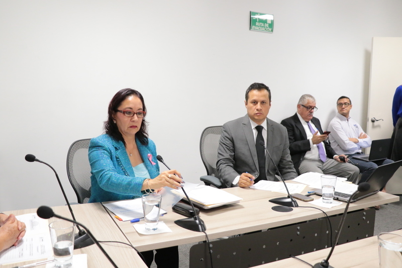 https://congreso-gto.s3.amazonaws.com/uploads/imagen_visita/imagen/2340/pop_G_nero_111018-004.JPG