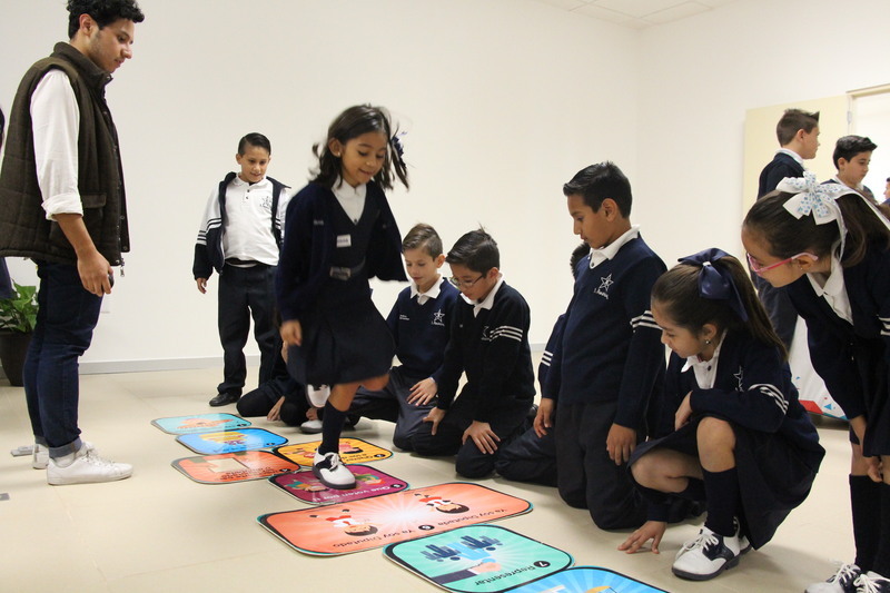 https://congreso-gto.s3.amazonaws.com/uploads/imagen_visita/imagen/2354/pop_Visita_de_alumnos_del_Instituto_America_del_Municipio_de_Le_n__003.jpg
