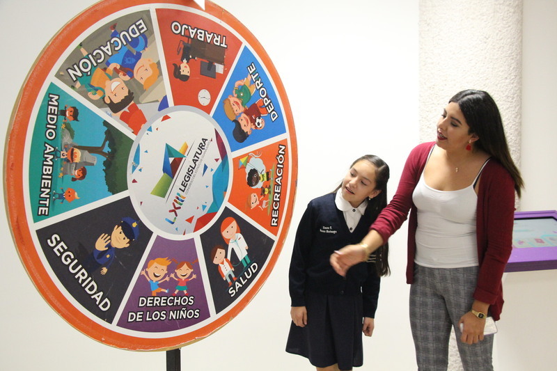 https://congreso-gto.s3.amazonaws.com/uploads/imagen_visita/imagen/2356/pop_Visita_de_alumnos_del_Instituto_America_del_Municipio_de_Le_n__005.jpg