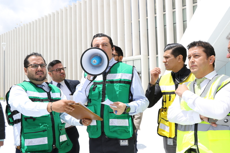 https://congreso-gto.s3.amazonaws.com/uploads/imagen_visita/imagen/2639/pop_7A4A3132.JPG
