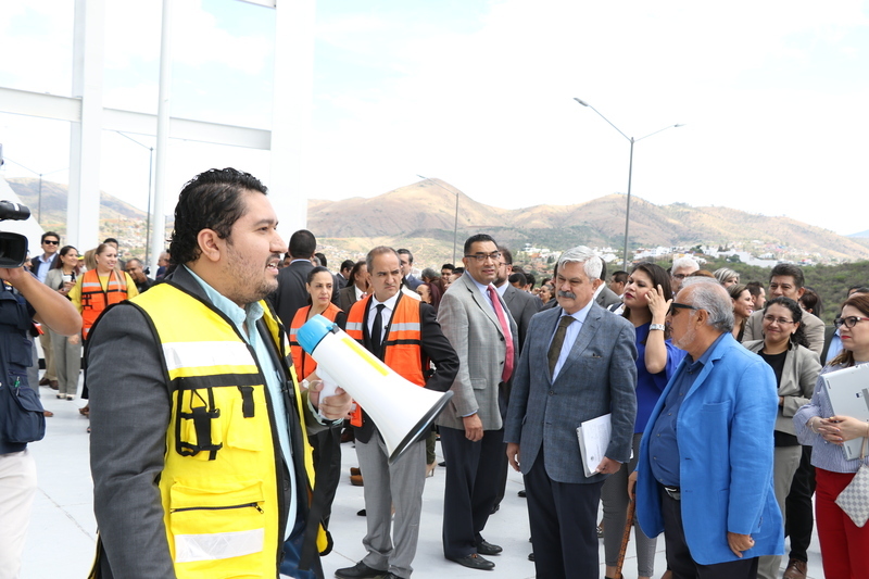 https://congreso-gto.s3.amazonaws.com/uploads/imagen_visita/imagen/2650/pop_7A4A3061.JPG