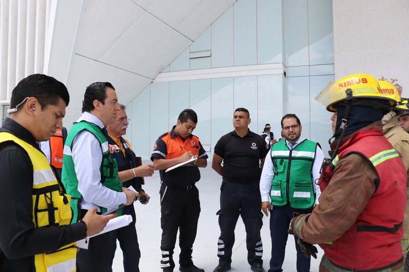 https://congreso-gto.s3.amazonaws.com/uploads/imagen_visita/imagen/2656/pop_7A4A3197.JPG