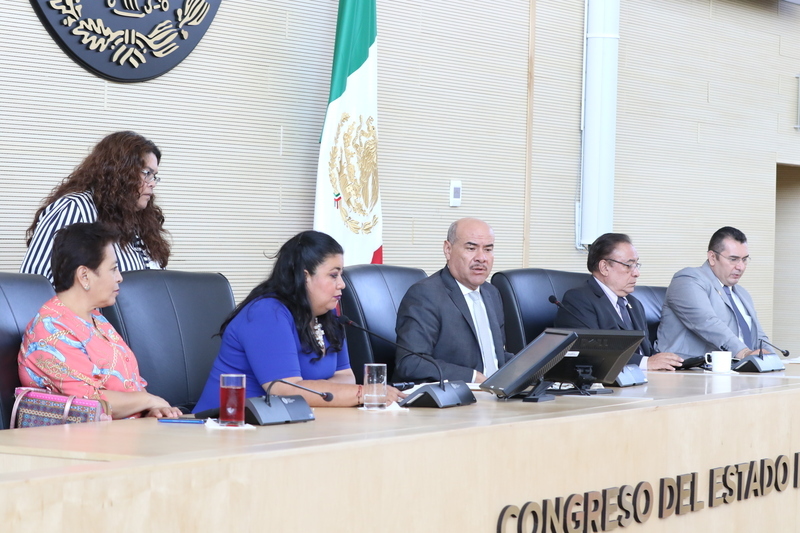 https://congreso-gto.s3.amazonaws.com/uploads/imagen_visita/imagen/2665/pop_7A4A4810.JPG