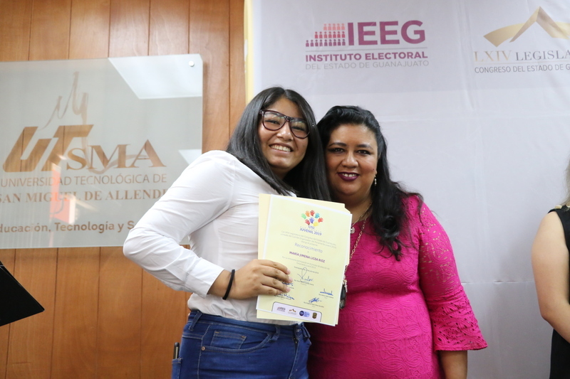https://congreso-gto.s3.amazonaws.com/uploads/imagen_visita/imagen/2757/pop_7A4A8061.JPG