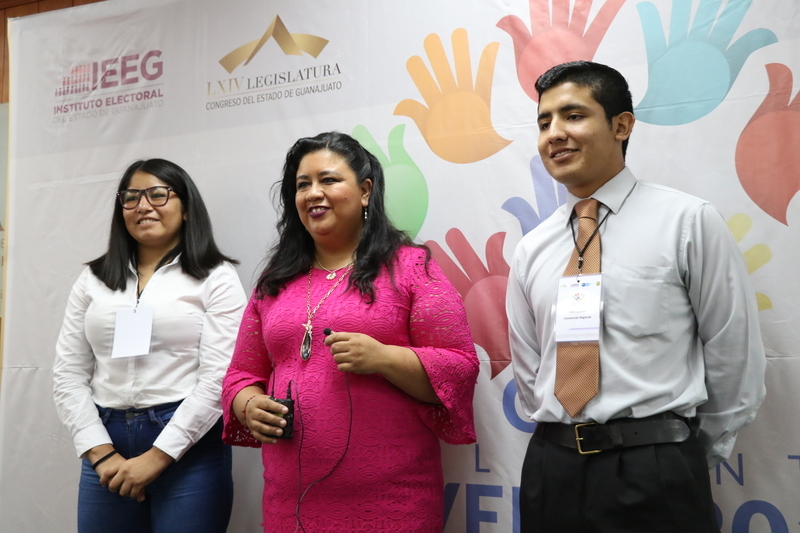 https://congreso-gto.s3.amazonaws.com/uploads/imagen_visita/imagen/2762/pop_7A4A8082.JPG