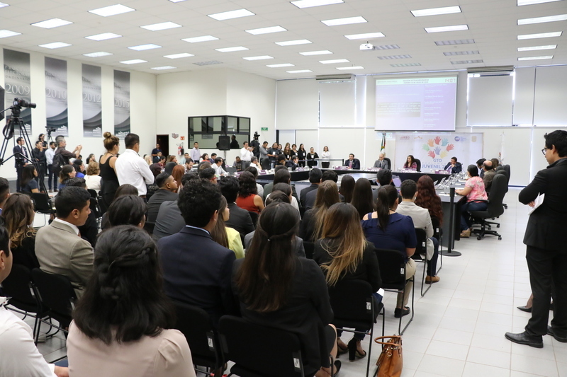 https://congreso-gto.s3.amazonaws.com/uploads/imagen_visita/imagen/2787/pop_7A4A9885.JPG