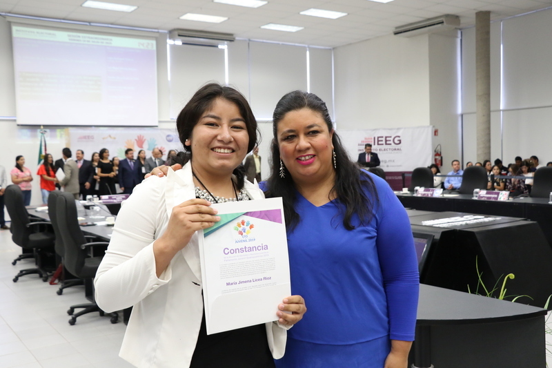 https://congreso-gto.s3.amazonaws.com/uploads/imagen_visita/imagen/2817/pop_7A4A9976.JPG