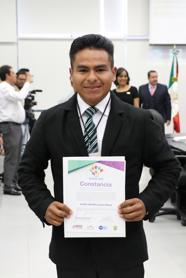 https://congreso-gto.s3.amazonaws.com/uploads/imagen_visita/imagen/2828/pop_7A4A9998.JPG