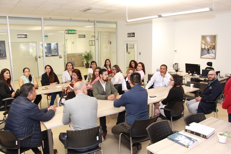 https://congreso-gto.s3.amazonaws.com/uploads/imagen_visita/imagen/2840/pop_IMG_3523.JPG