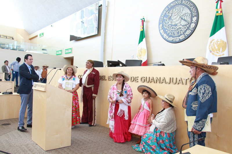 https://congreso-gto.s3.amazonaws.com/uploads/imagen_visita/imagen/2867/pop_IMG_6663.JPG