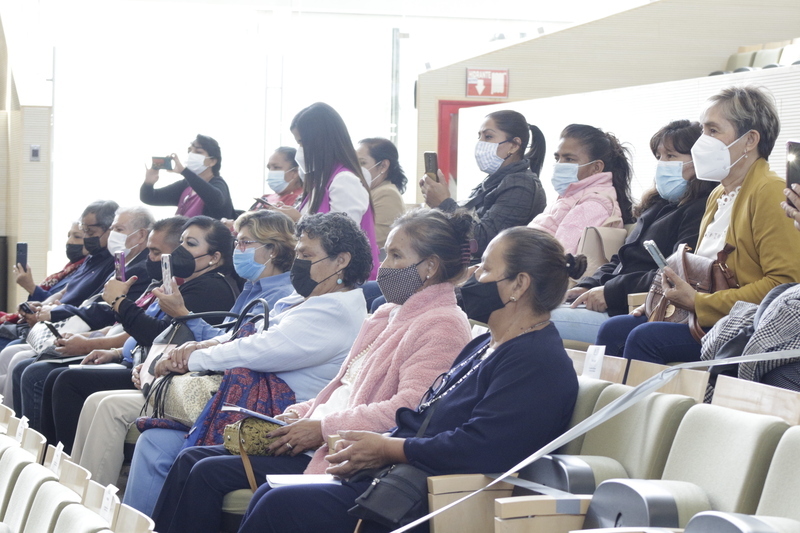 https://congreso-gto.s3.amazonaws.com/uploads/imagen_visita/imagen/2974/pop__MG_5571.JPG